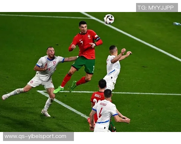 葡萄牙对阵爱尔兰首发阵容揭晓C罗维蒂尼亚B费领衔出战